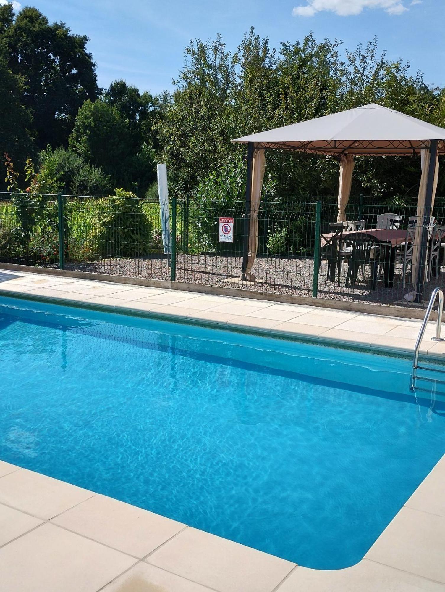Les Poiriers Villa Saint-Pierre-du-Chemin Exterior photo